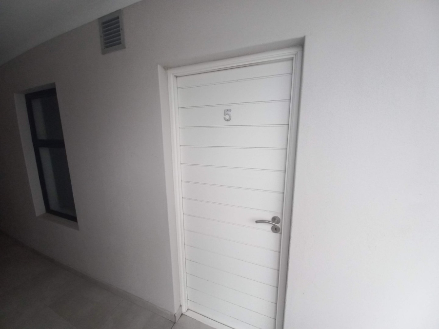 2 Bedroom Property for Sale in Table View Western Cape